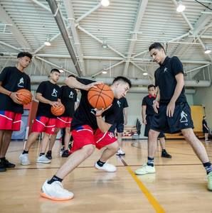 Meet your Posher, Aaron